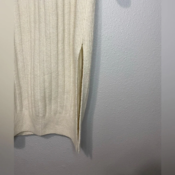 H&M sweater dress - Picture 8 of 12